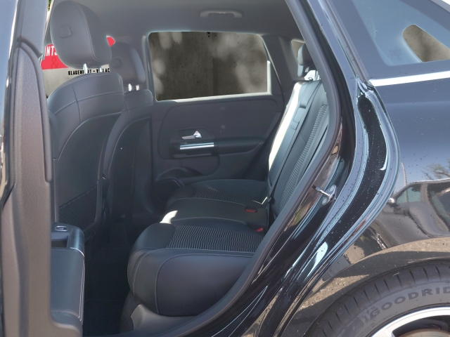 Mercedes-Benz Mercedes Benz B 180D