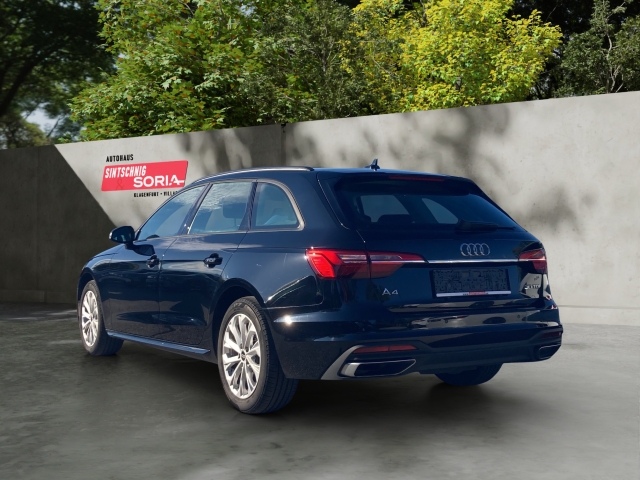 Audi A4 Avant 30 TDI S-tronic