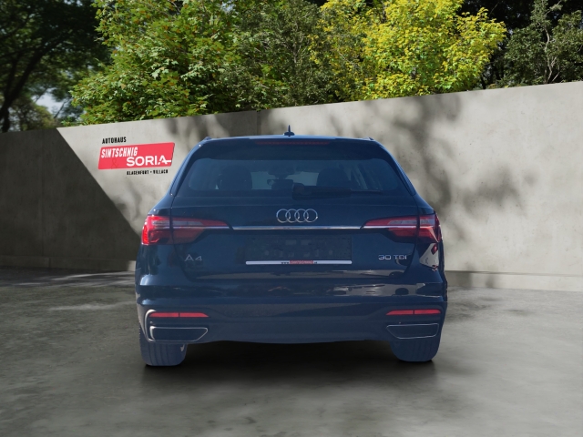 Audi A4 Avant 30 TDI S-tronic