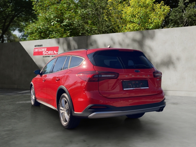 Ford Focus Turnier 1.0 Eco Boost Hybrid St-Line