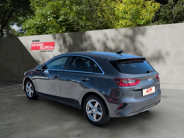 KIA Ceed Gold 1,5TGDI UVO MT6 160